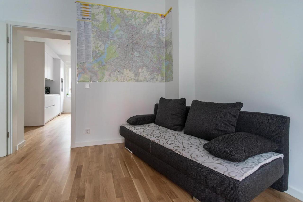 A Stylish Apartment In The Center Of True Берлин Экстерьер фото
